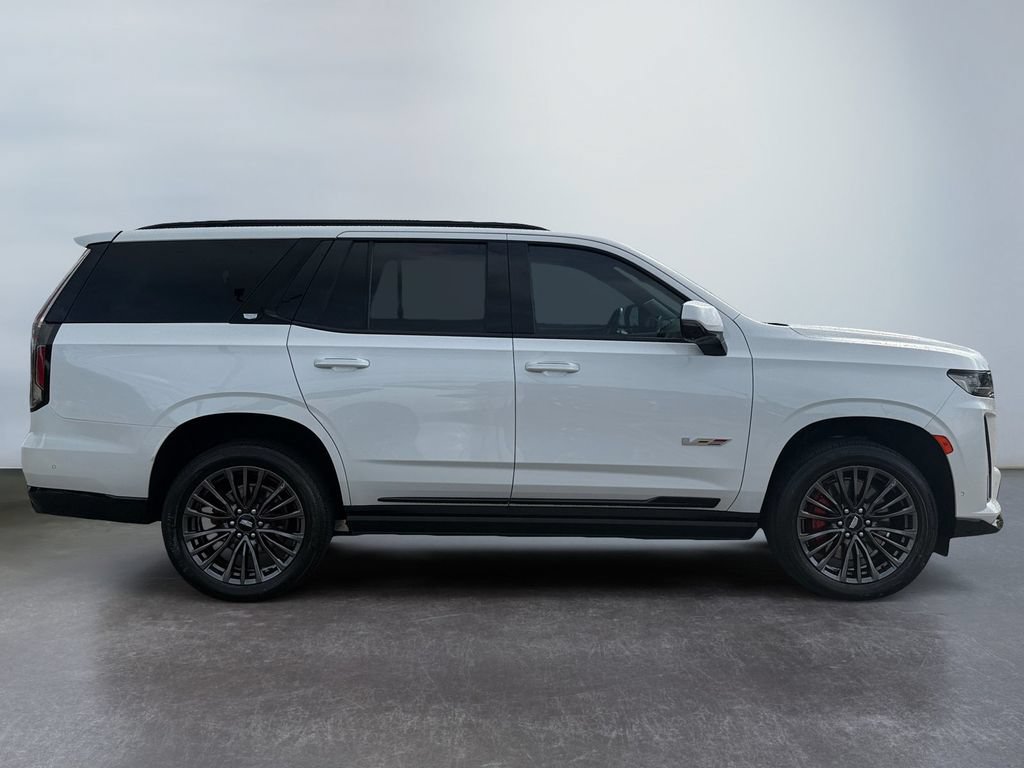 Used 2024 Cadillac Escalade V AWD/4WD image 2