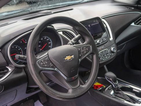 Used 2024 Chevrolet Malibu LT FWD image 25