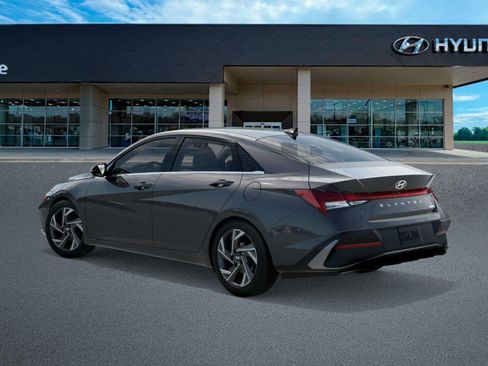 New 2026 Hyundai Elantra Limited FWD image 5