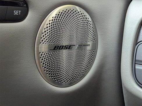 Used 2024 INFINITI QX50 Sensory image 19