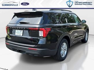 New 2026 Ford Explorer Active RWD video 3