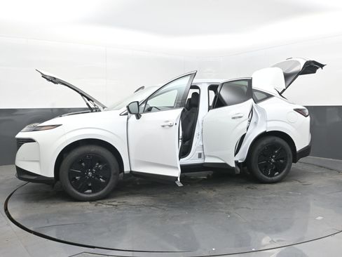 New 2025 Nissan Murano SV image 40