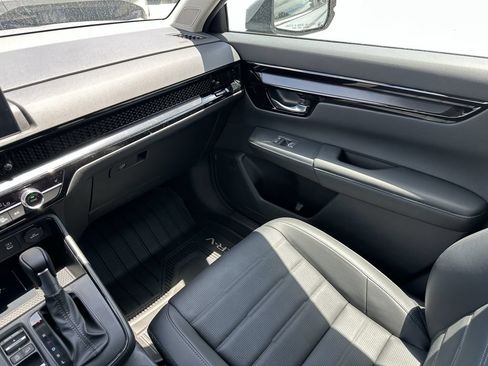 Used 2026 Honda CR-V EX-L image 17