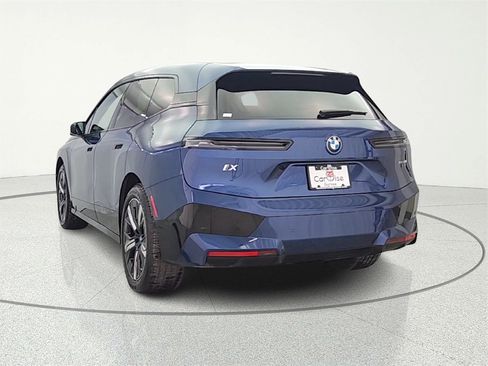 Used 2024 BMW iX xDrive50 w/ Premium Package image 6