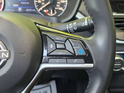 Used 2025 Nissan Altima 2.5 SL AWD/4WD image 21