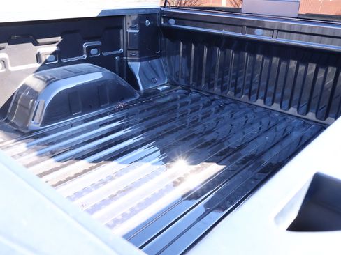 Used 2020 Chevrolet Silverado 1500 RST w/ Texas Edition image 22