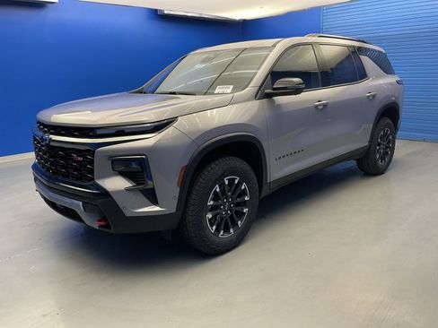 New 2026 Chevrolet Traverse Z71 w/ Enhanced Driving Package image 4