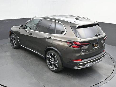New 2026 BMW X5 xDrive40i AWD/4WD image 36