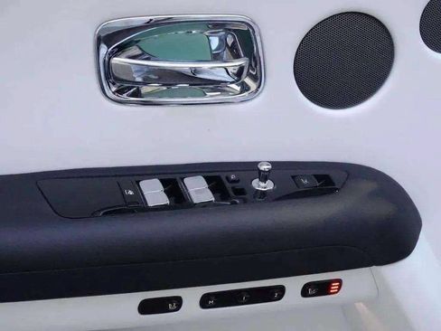 Used 2023 Rolls-Royce Ghost AWD/4WD image 9