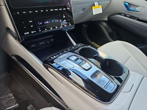 New 2024 Hyundai Tucson Limited AWD/4WD image 23