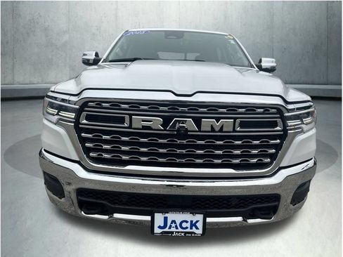Used 2025 RAM 1500 Limited AWD/4WD image 11