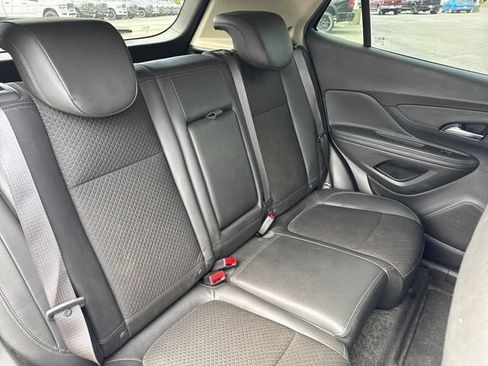 Used 2017 Buick Encore Preferred FWD image 19