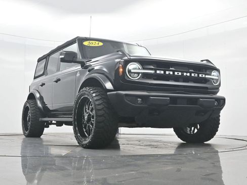 Used 2024 Ford Bronco Outer Banks AWD/4WD image 69