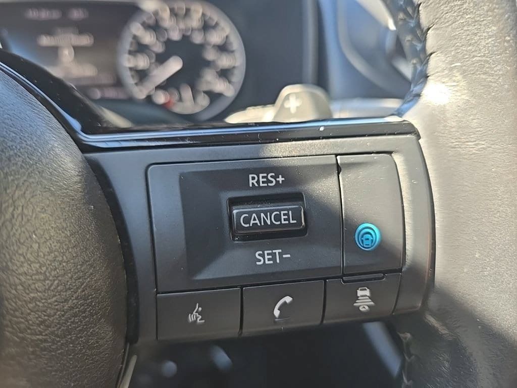 Used 2021 Nissan Rogue SV w/ Premium Package AWD/4WD image 23