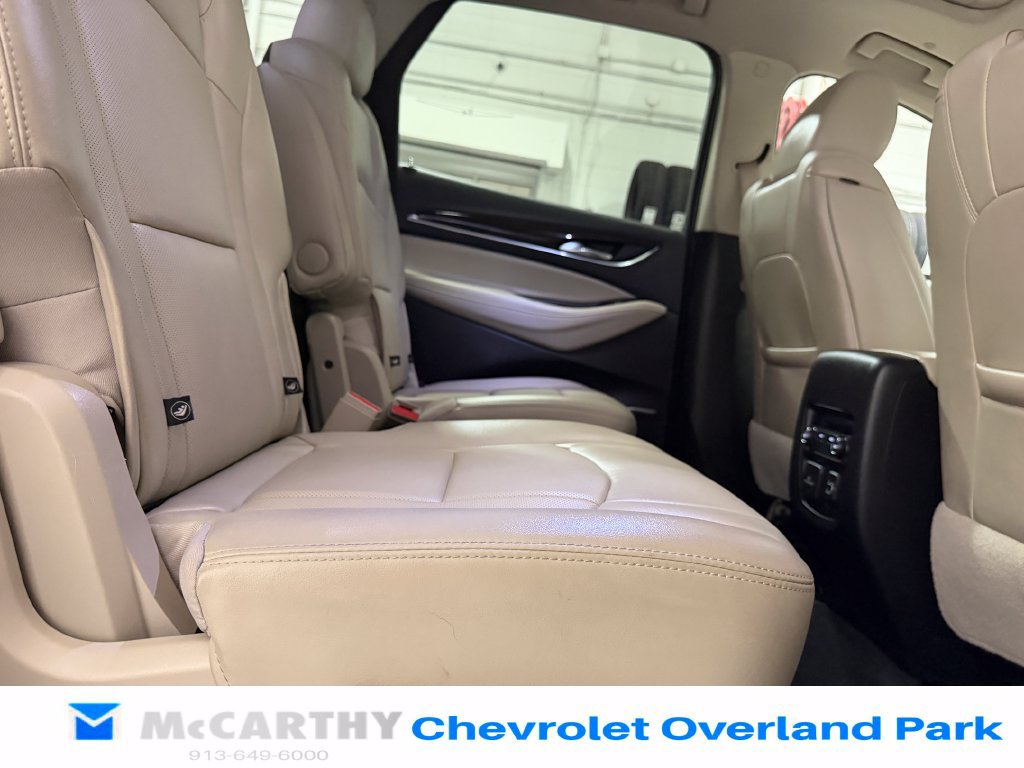 Used 2021 Buick Enclave Essence w/ Sport Touring Edition FWD image 33