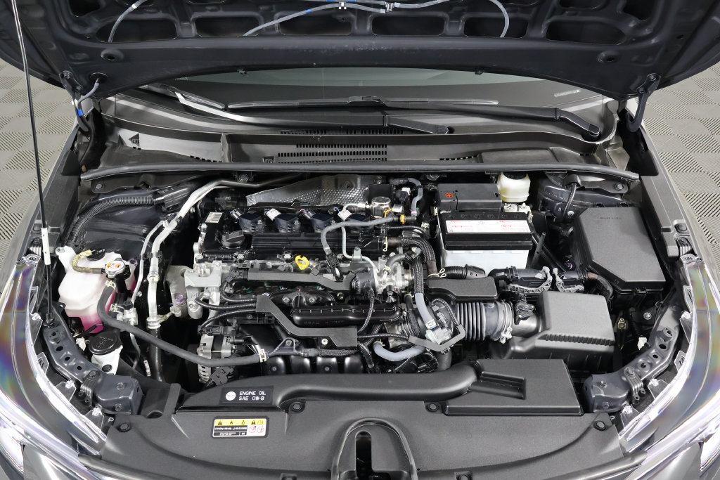 Used 2024 Toyota Corolla SE w/ SE Premium Package FWD image 16