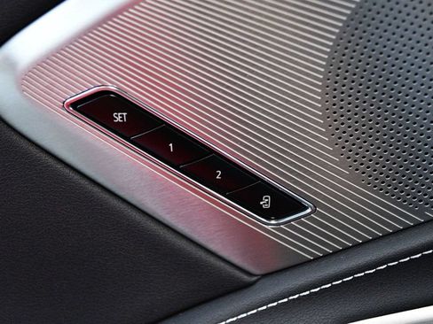 Used 2023 Chevrolet Corvette Stingray Preferred Conv w/ Z51 Performance Package RWD image 79