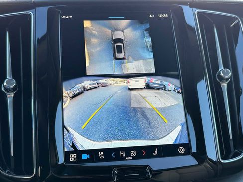 Used 2025 Volvo XC60 B5 Ultra w/ Protection Package Premier image 26