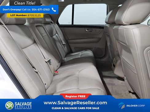 Used 2011 Cadillac DTS Luxury image 13