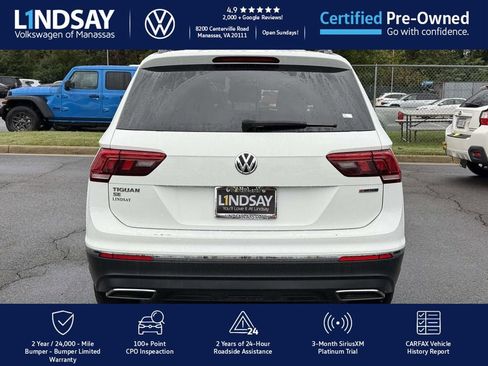 Certified 2021 Volkswagen Tiguan SE w/ Panoramic Sunroof Package image 4