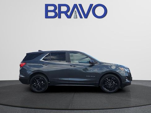 Used 2021 Chevrolet Equinox LT FWD image 3