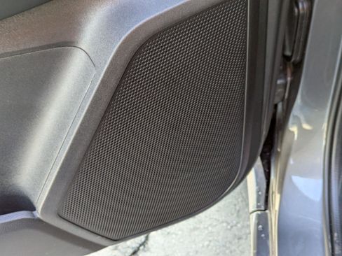 Used 2025 Ford Ranger Lariat w/ FX4 Off-Road Package image 16