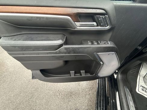 Certified 2024 GMC Sierra 2500 Denali w/ Denali Reserve Package image 30