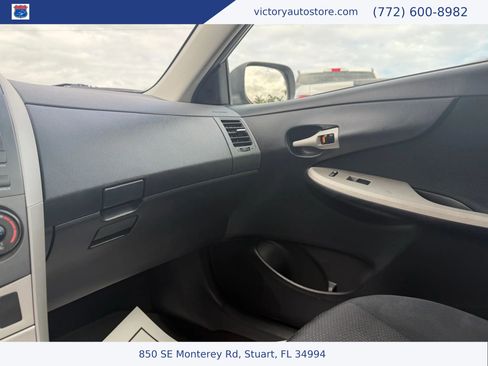 Used 2010 Toyota Corolla S image 25