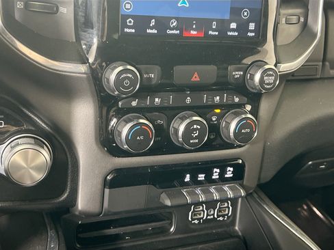 Used 2022 RAM 1500 Laramie image 16