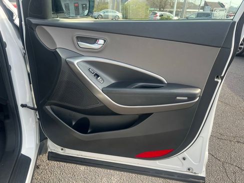 Used 2017 Hyundai Santa Fe Sport image 26