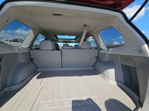 Used 2010 Subaru Forester 2.5X Limited image 4
