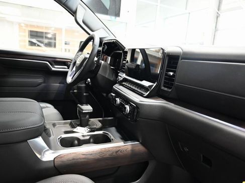 New 2026 GMC Sierra 1500 SLT w/ SLT Premium Plus Package image 16