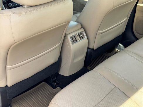 Used 2015 Nissan Altima 3.5 SL image 16