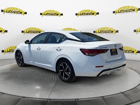 Used 2024 Nissan Sentra SV FWD image 3