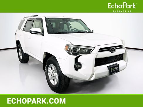 Used 2022 Toyota 4Runner SR5 image 1
