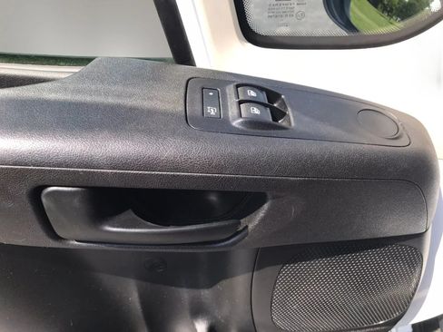 Used 2018 RAM ProMaster 1500 FWD image 12