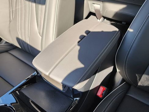 New 2026 Buick Envision Avenir image 33