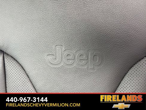 Used 2022 Jeep Compass Limited image 27