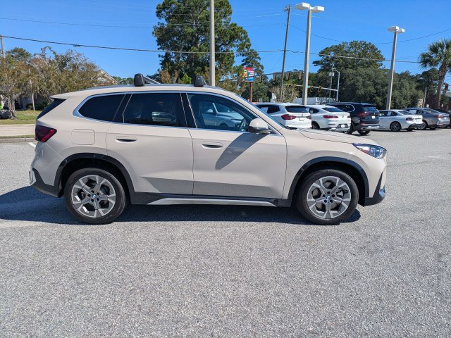 Used 2026 BMW X1 xDrive28i w/ Technology Package AWD/4WD image 4