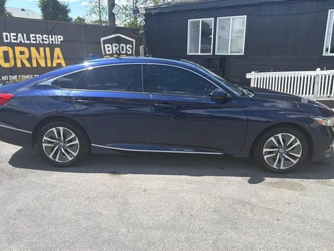 Used 2020 Honda Accord EX-L image 9