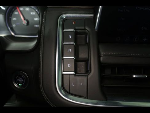 Used 2021 Chevrolet Tahoe Z71 w/ Z71 Signature Package image 30