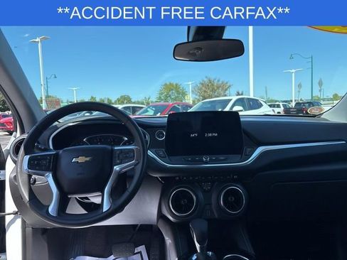 Used 2023 Chevrolet Blazer LT image 18