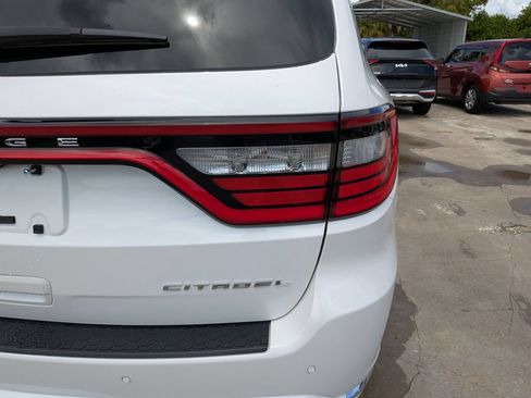 Used 2018 Dodge Durango Citadel w/ Technology Group RWD image 11
