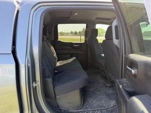 Used 2020 Chevrolet Silverado 1500 Custom Trail Boss w/ Custom Convenience Package AWD/4WD image 9
