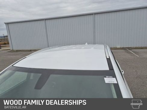 Used 2020 Buick Enclave Preferred w/ LPO, Floor Liner Package image 7