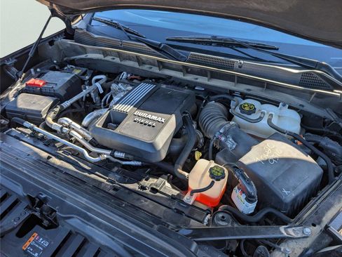 Used 2023 GMC Sierra 1500 AT4 w/ AT4 Premium Package image 40