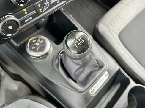 Certified 2022 Ford Bronco 2-Door AWD/4WD image 35