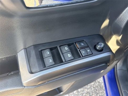 Used 2023 Toyota Tacoma TRD Sport image 17