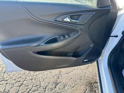 Used 2024 Chevrolet Malibu LT image 22