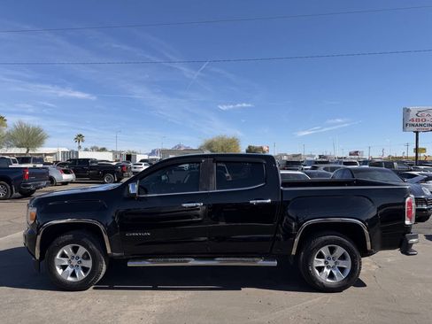 Used 2017 GMC Canyon SLE w/ SLE Convenience Package image 4